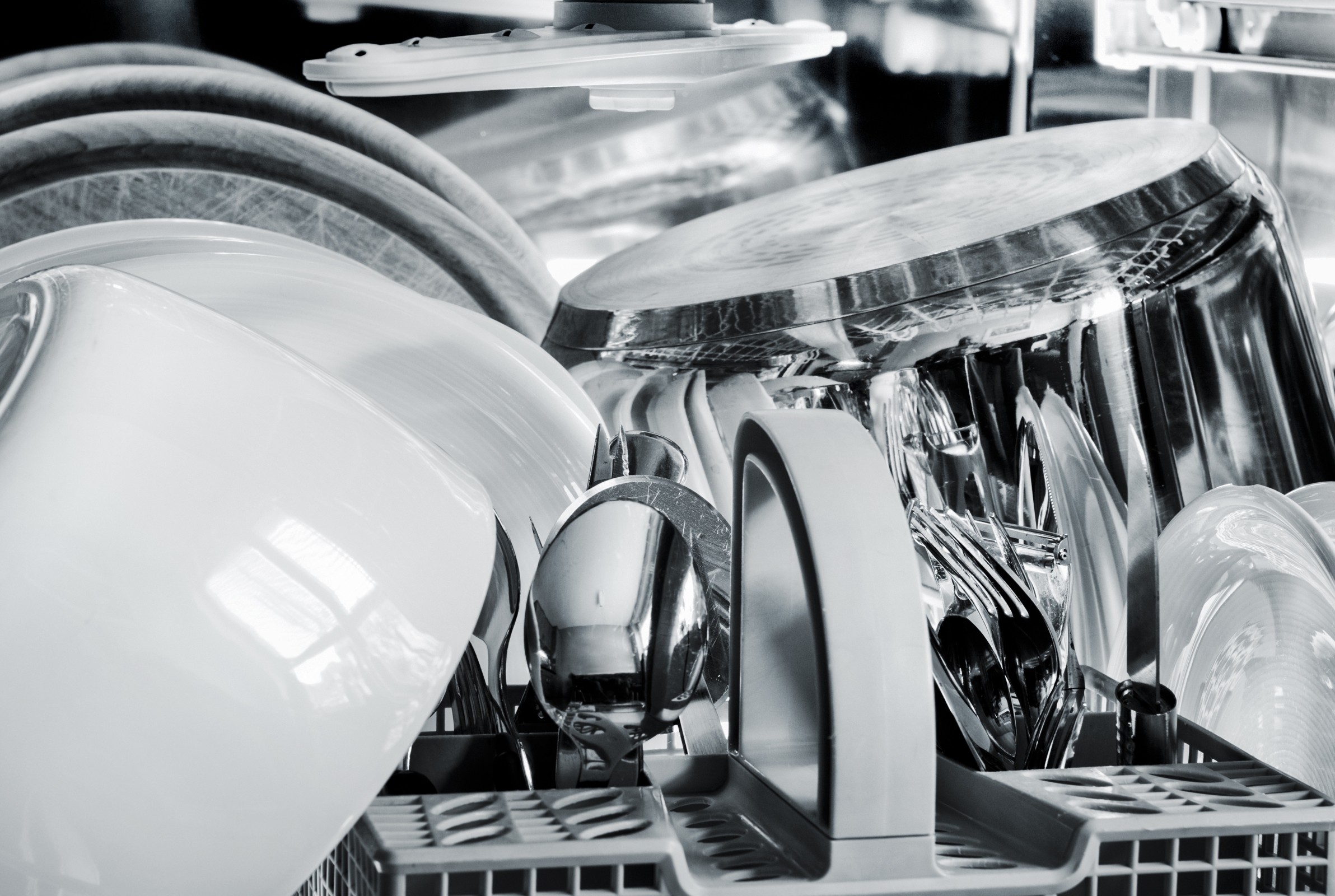 Nové náhradní díly WHIRLPOOL pro myčky nádobí